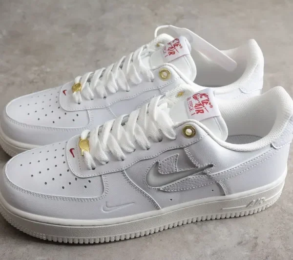 Nike Air Force 1 Low '07 LV8 Join Forces Sail: A Deep Dive into Porttore's Premier Offering